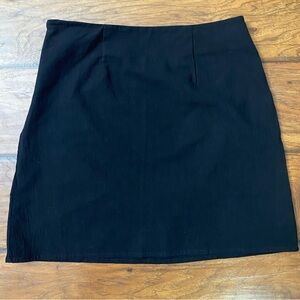 SHEIN Classic Black Mini Skirt Size Small
